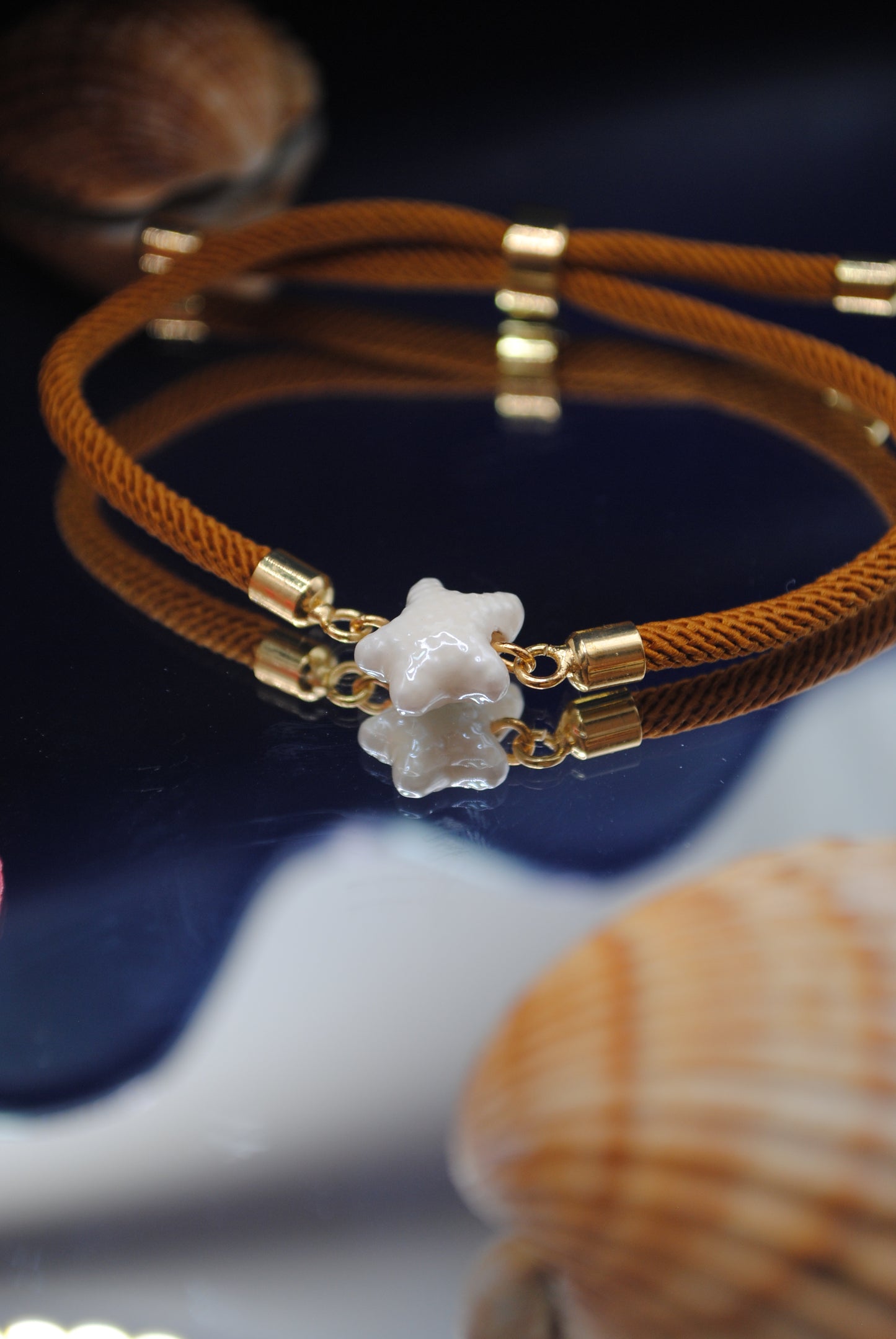 Bracciale Santorini con charm in ceramica smaltata