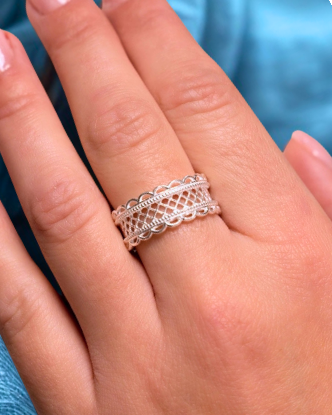 Anello Esme